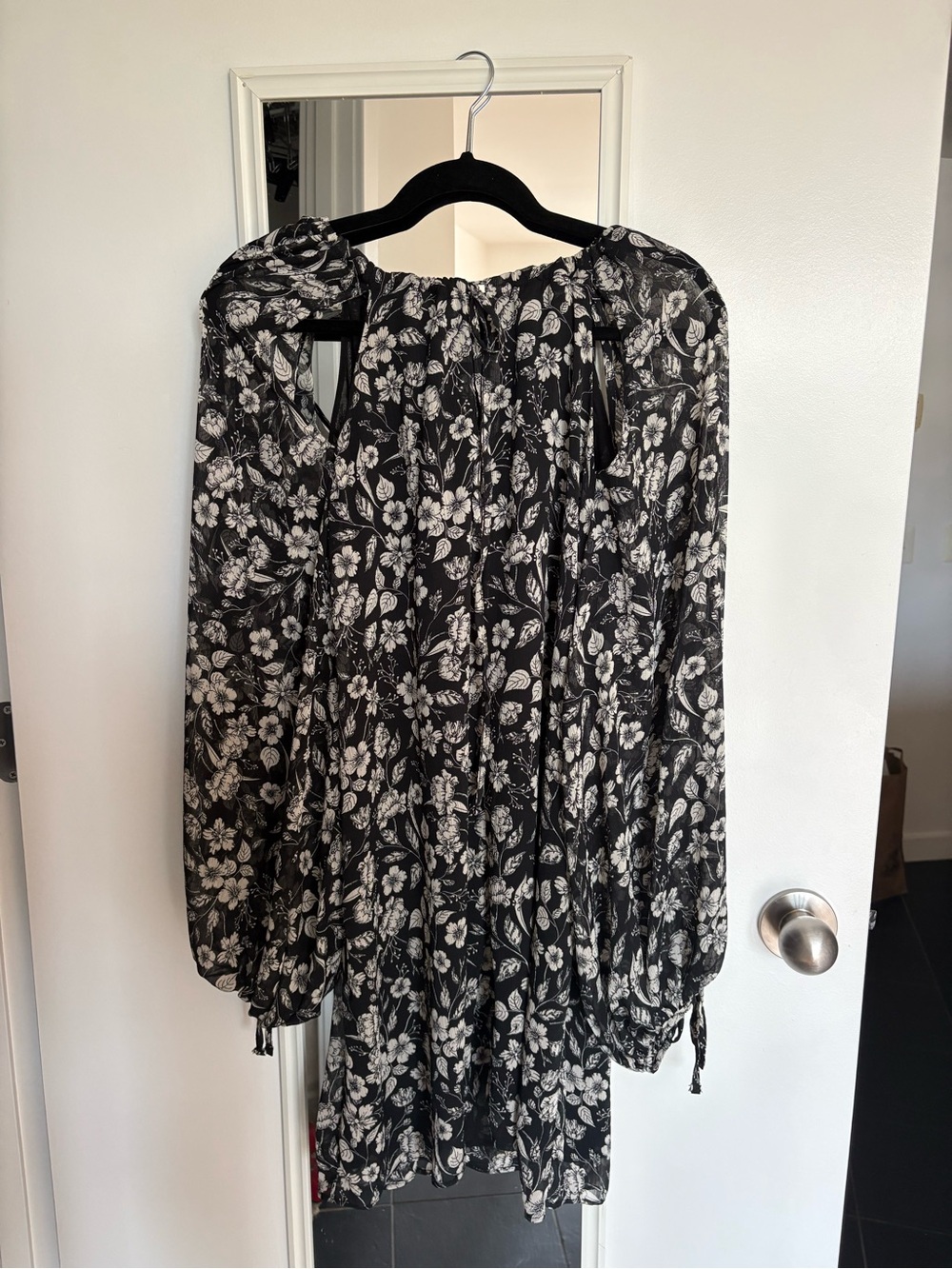 Topshop Black Floral Long Sleeve Dress
